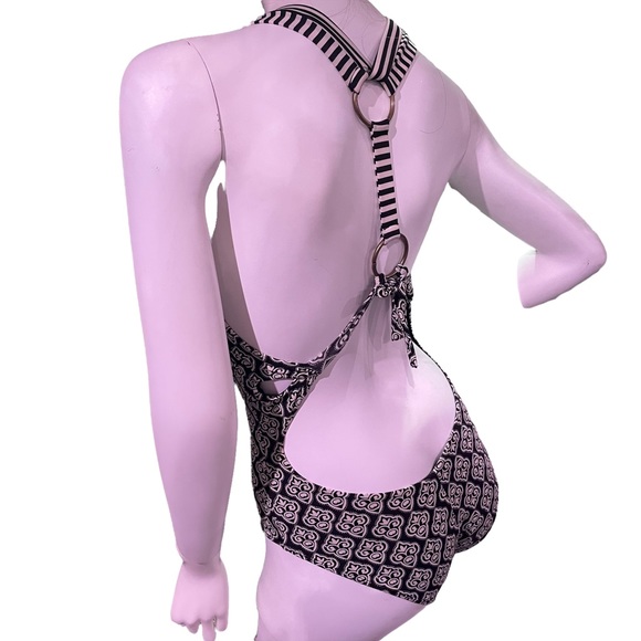 Saha 1-Piece Size S, B/W Patterned Design With B/W Stripe Straps - Picture 8 of 12